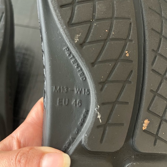 Oofos Sandals Recovery Slide Comfort Cushy Black Matte Men's 13/Women's 15/EU 46 - Picture 7 of 7